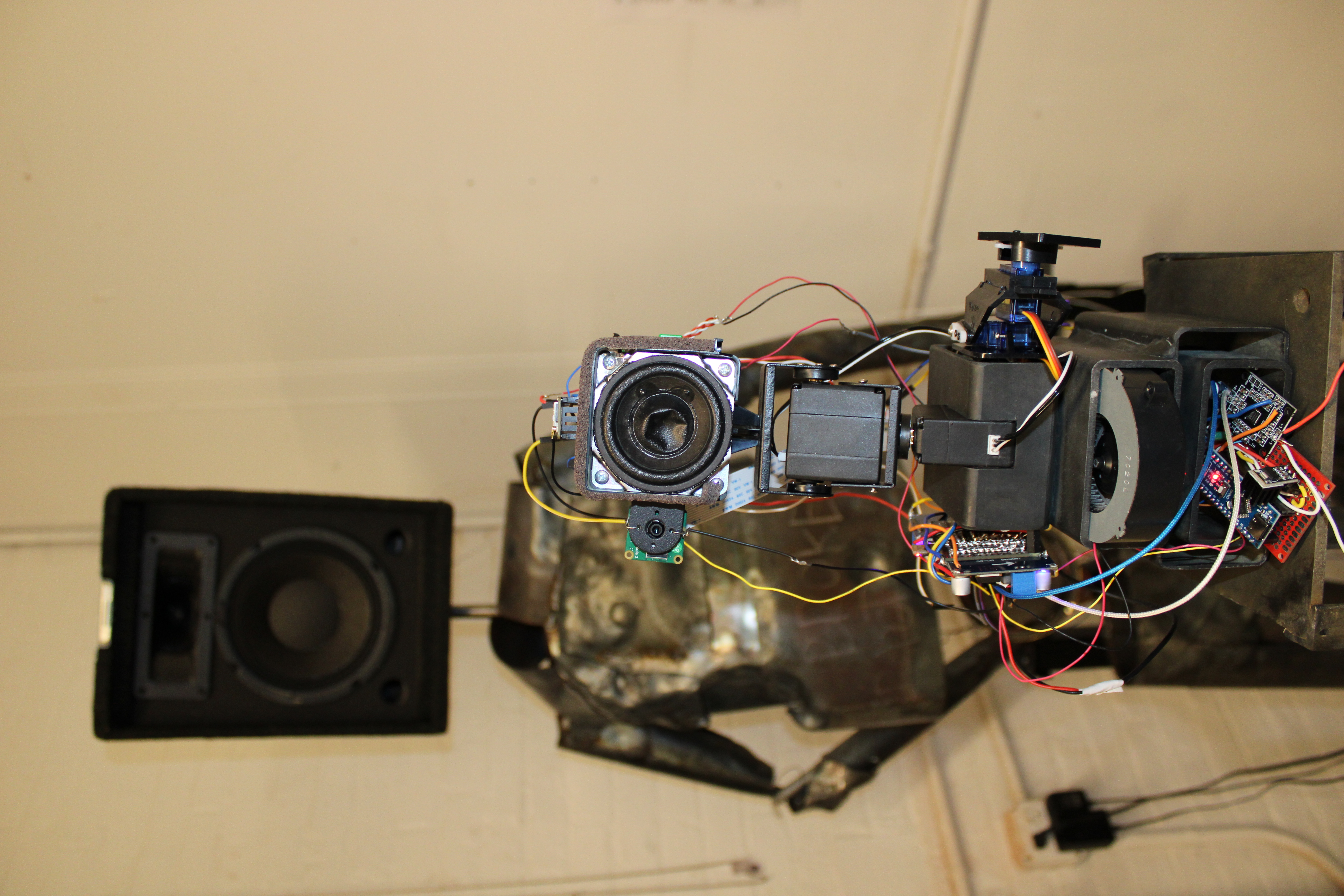 Maxwell Marks Ansel - Interface - Speaker Face and Pan/Tilt Servo Head